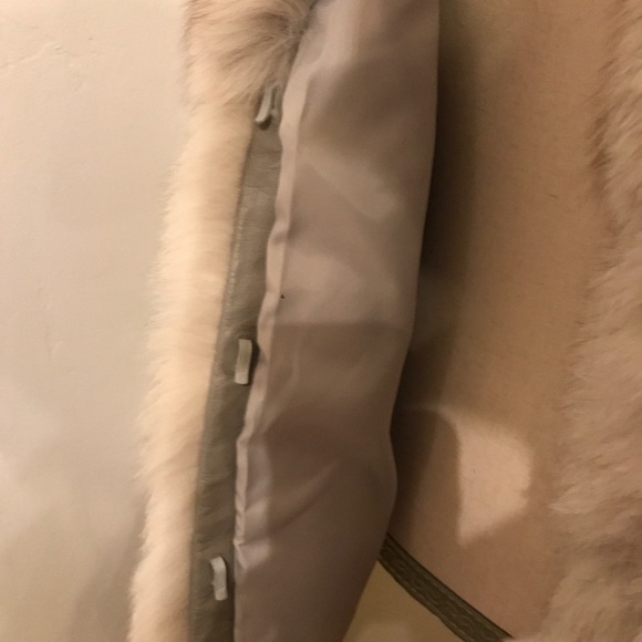 Saga Furs Cream Fur Coat - Picture 5 of 8